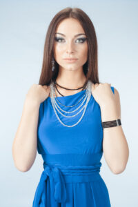 jewelry for royal blue dress