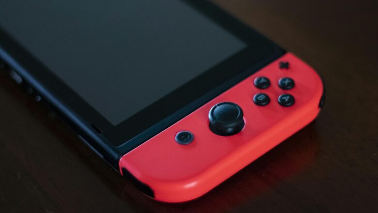 Mobile Gaming Corps Switch Controller